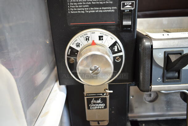 Bunn G3 HD BLACK Metal Commercial Countertop Coffee Bean Grinder. 120 Volts, 1 Phase. Tested and Working! - Image 3 of 6