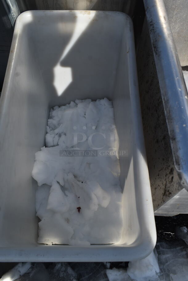 White Poly Ingredient Bin on Commercial Casters. - Image 2 of 3