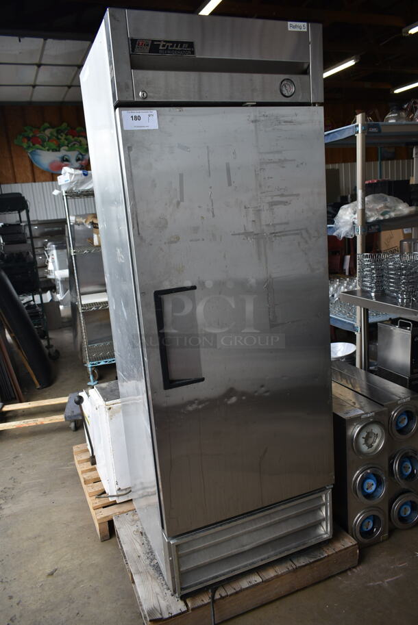 True T-19 Stainless Steel Commercial Single Door Reach In Cooler w/ Poly Coated Racks and Commercial Casters. 115 Volts, 1 Phase. Tested and Powers On But Does Not Get Cold - Image 3 of 8