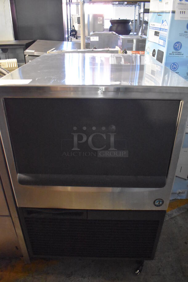 Hoshizaki KM-151BAH Stainless Steel Commercial Self Contained Undercounter Ice Machine. 115 Volts, 1 Phase. 24x29x39