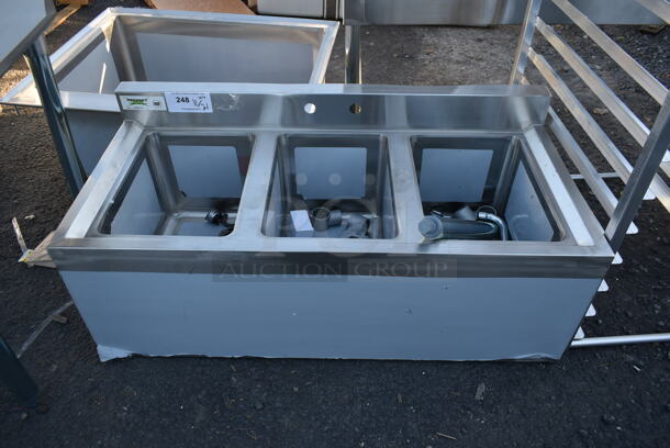 BRAND NEW SCRATCH AND DENT! Regency 600B31014 Stainless Steel Commercial 3 Bay Sink w/ 1 Leg, Faucet and Handles. Bays 10x14