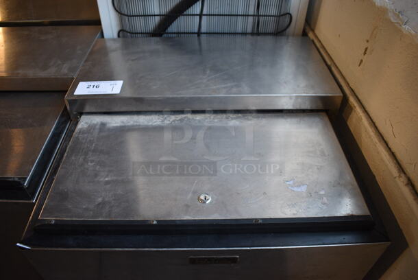 Perlick FR24AS Stainless Steel Commercial Bottle Back Bar Cooler. 115 Volts, 1 Phase. 24x24x34. Tested and Working! - Image 4 of 6