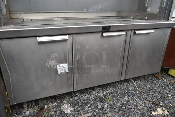 Randell Stainless Steel Commercial Work Station w/ 3 Doors and Grab N Go. Does Not Come w/ Remote Compressor. - Image 5 of 9