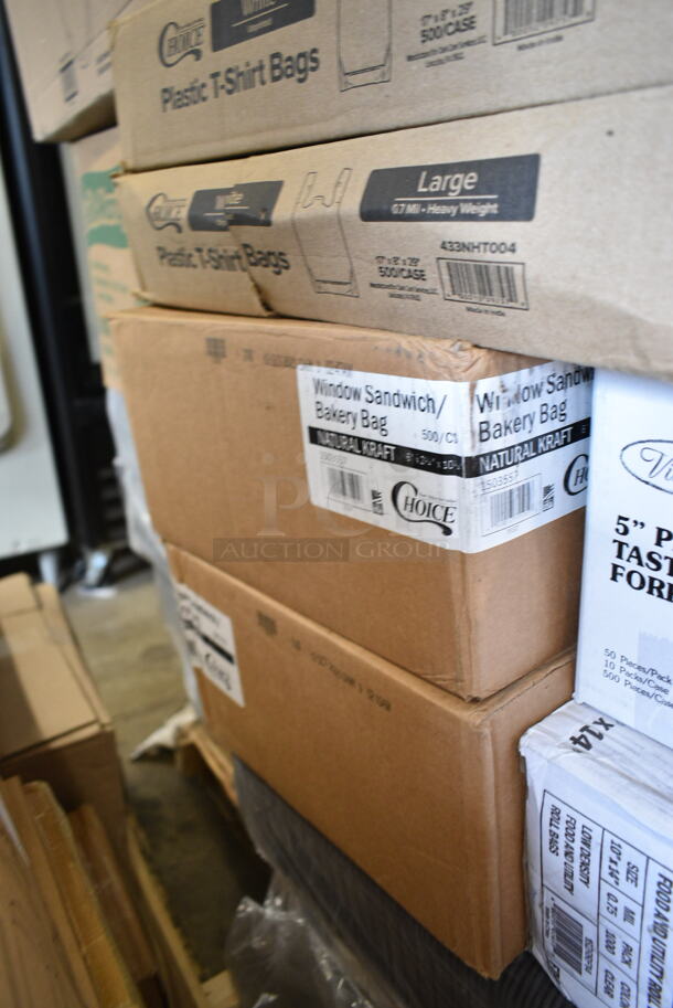 PALLET LOT of 20 BRAND NEW Boxes Including 02122 Marque Napkins, Choice 32 oz Deli Container and Lid, 2 Box Choice Window Sandwich Bakery Bag, 2 Box 433NHT004 Choice Large Size White Plastic T-Shirt, Visoins Black 5" Tasting Forks, 128HD32COMBO ChoiceHD 32 oz. Microwavable Translucent Plastic Deli Container and Lid Combo Pack - 240/Case, 9CPWF Dart White 3 Compartment Famous Service, 760PCC03W Choice White Poly Paper Cold Cup, 5004DNAPWH Choice White Linen-Feel, 500CC20 Choice Clear Plastic Cold Cup, Dart 16RCL Optima White Travel Lid with Reclosable Tab - 1000/Case. 20 Times Your Bid! - Image 4 of 12