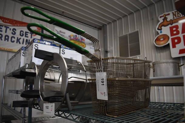 2 Metal Fry Baskets. 25x6x8. 2 Times Your Bid! - Image 1 of 3