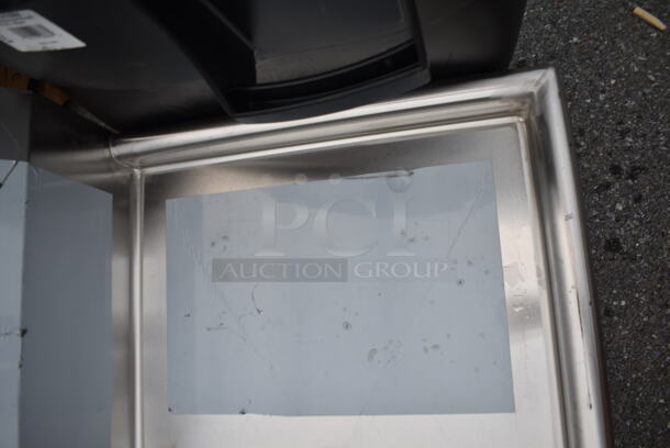 BRAND NEW SCRATCH AND DENT! Regency 600S3162018R Stainless Steel 3 Bay Sink w/ Right Side Drain Board. Bays 16x19.5x12. No Legs.  - Image 4 of 8