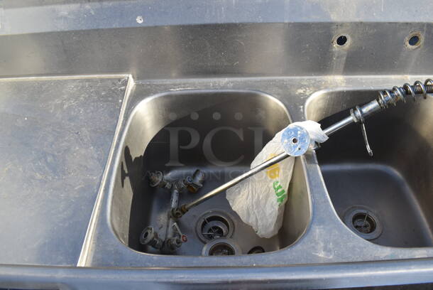Eagle Stainless Steel Commercial 3 Bay Sink w/ Dual Drain Boards, Faucet, Handles and Spray Nozzle Attachment. 102x27x45. Bays 16x19x13. Drain Boards 22x22.5 - Image 5 of 7