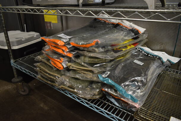 39 BRAND NEW! Oven Mitts. 39 Times Your Bid! - Image 2 of 4