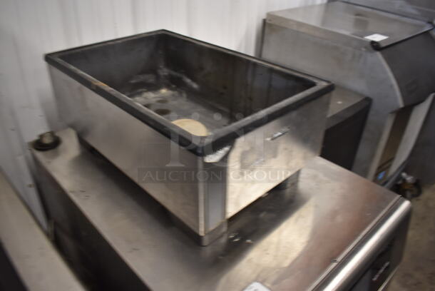 Vollrath 1001 Commercial Stainless Steel Countertop Food Warmer. 120V. Tested and Working! - Image 2 of 4