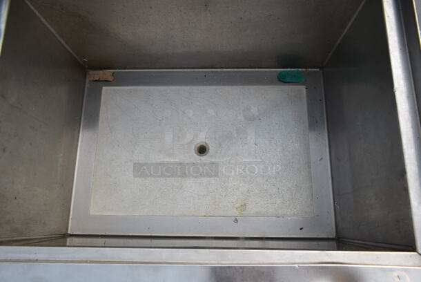 Krowne Stainless Steel Commercial Ice Bin w/ Cold Plate and Speedwell. - Image 5 of 5