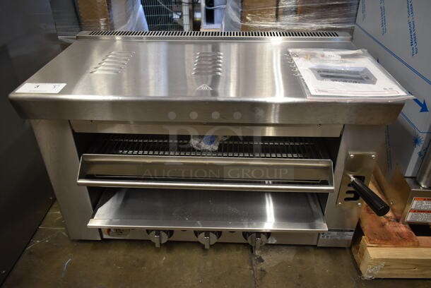 BRAND NEW SCRATCH AND DENT! Cooking Performance Group CPG 351S36SBN Stainless Steel Commercial Natural Gas Powered Cheese Melter. 36,000 BTU.
