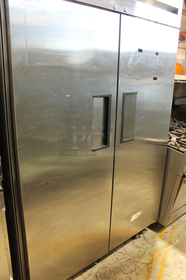 2012 True TG2R-2S ENERGY STAR Stainless Steel Commercial 2 Door Reach In Cooler w/ Poly Coated Racks on Commercial Casters. 115 Volts, 1 Phase. Tested and Working! - Image 3 of 7