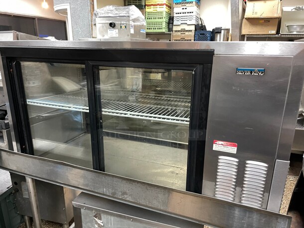 Working! Silver King SKDC48 - 48 inch Commercial Refrigerated Counter Top Display Case  (Pie and Salad Case ) 115 Volt NSF Tested and Working! - Image 5 of 10