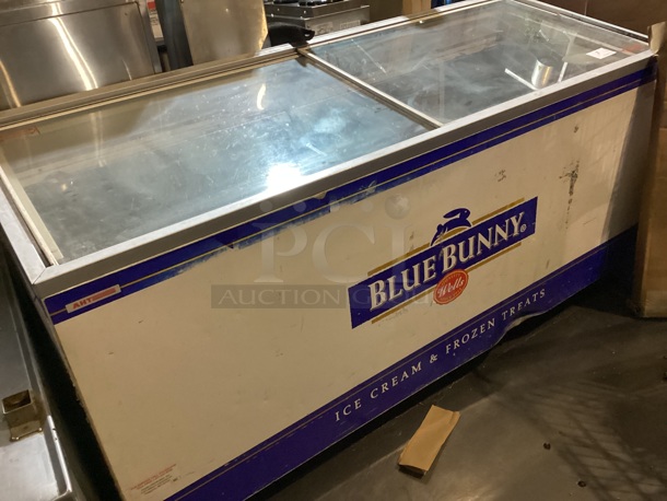 Blue Bunny, Top Reach in Commercial Freezer. NOT TESTED. 69 x 25-1/2 x 34-1/2
 - Image 1 of 3