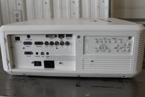 Digital Projection E-Vision 7500 WUXGA DLP Projector. 115 Volts, 1 Phase.  - Image 2 of 6
