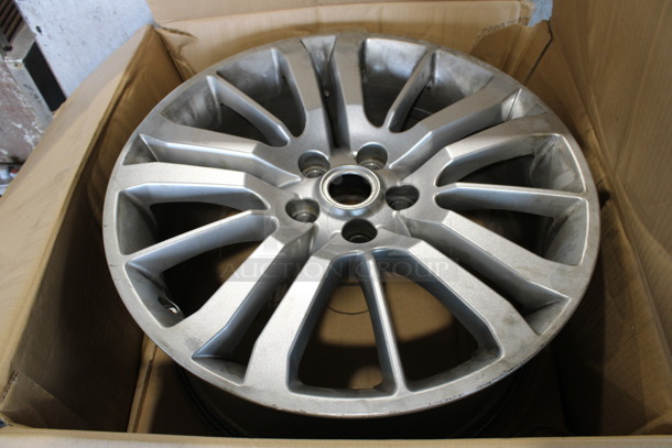 4 Metal Car Rims. 9-1/2Jx20EH2 53 CD183 2-a. 21.5x10x21.5. 4 Times Your Bid!