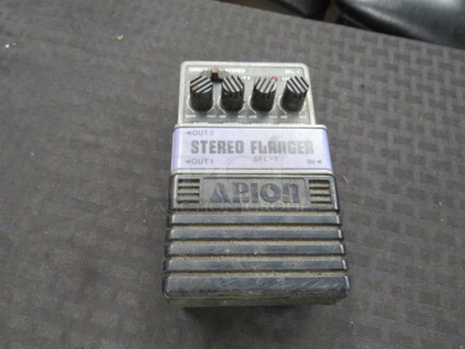 One Stereo Flanger. #SLF-1