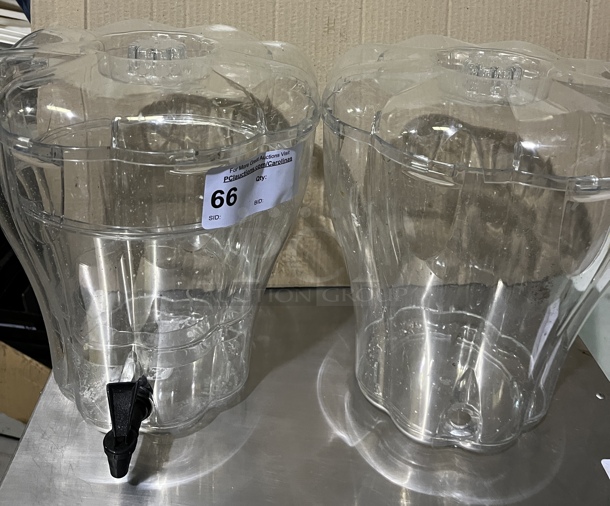 Clear Acrylic Beverage Dispensers, 1 Lid Cracked