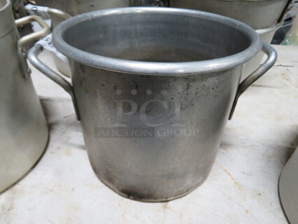One Aluminum Stock Pot. 10X9