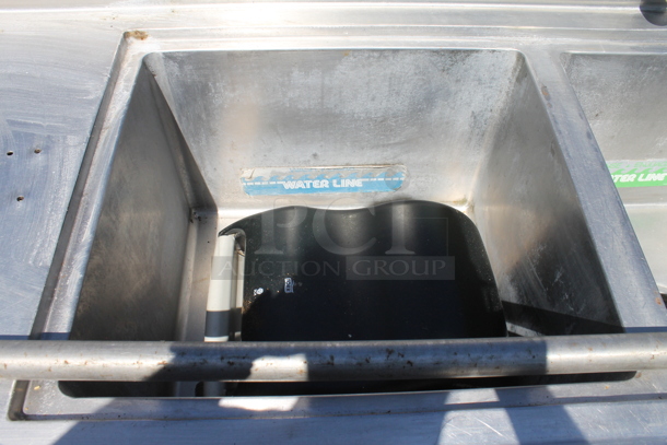 Stainless Steel Commercial 3 Bay Sink w/ Dual Drain Boards, Faucet and Handles. Bays 20x18 - Image 3 of 5