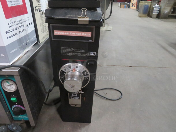 One Bunn G1 Grinder. 120 Volt. 8X16X23 - Image 1 of 2