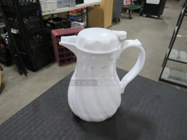 One White Swirl Server. 3XBID