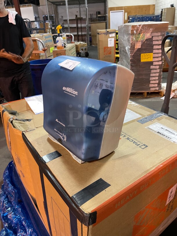 New! enMotion Commercial Automatic Touchless Dispenser NSF Towel Dispenser Great For Restaurant Kitchen and Restrooms  - Image 4 of 7