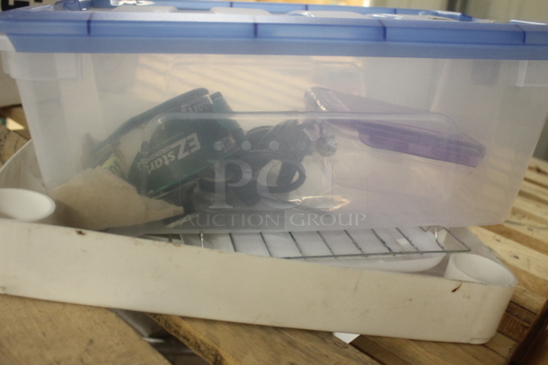 ALL ONE MONEY! PALLET LOT of Various Items Including Poly Bin! - Image 4 of 4