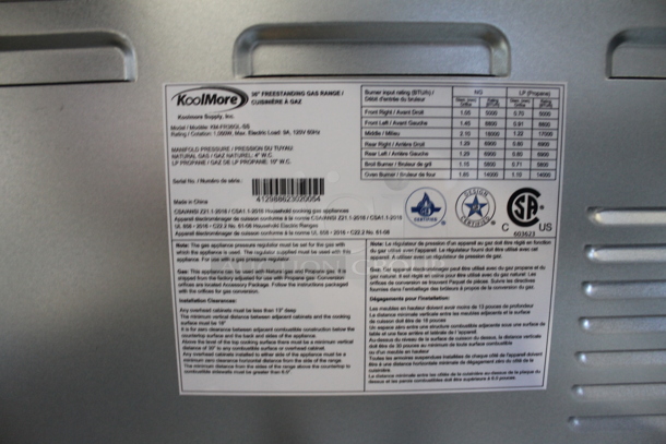 BRAND NEW SCRATCH AND DENT! KoolMore KM-FR36GL-SS Stainless Steel Commercial Natural or Propane Gas Powered 4 Burner Range w/ Oven.  - Image 7 of 11