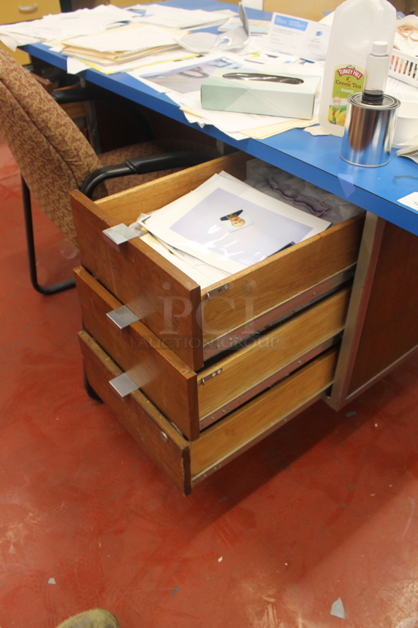 ALL ONE MONEY! Lot of 5 Drawer Desk w/ Contents and 2 Chairs. BUYER MUST REMOVE. - Image 6 of 6