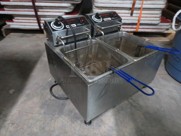 One Centaur Counter Top 32lb Double Deep Fryer With 2 Baskets. Model# ABF32-208V. 5800-7600 Watt. 208 Volt. 1 Phase. 21.5X18X17. Working When Removed. $390.00. - Image 3 of 3
