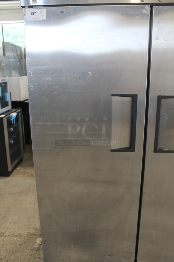 2015 True TG2R-2S ENERGY STAR Stainless Steel Commercial 2 Door Reach In Cooler w/ Poly Coated Racks on Commercial Casters. 115 Volts, 1 Phase. Tested and Working! - Image 4 of 10