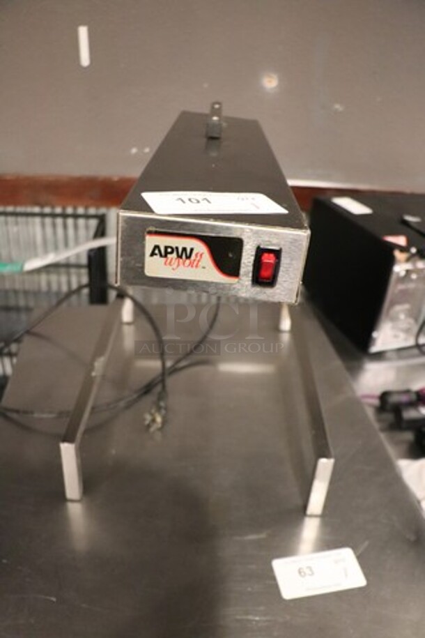 APW Wyott Display Warmer TESETED AND WORKING
Model# PD-1A - Image 2 of 3