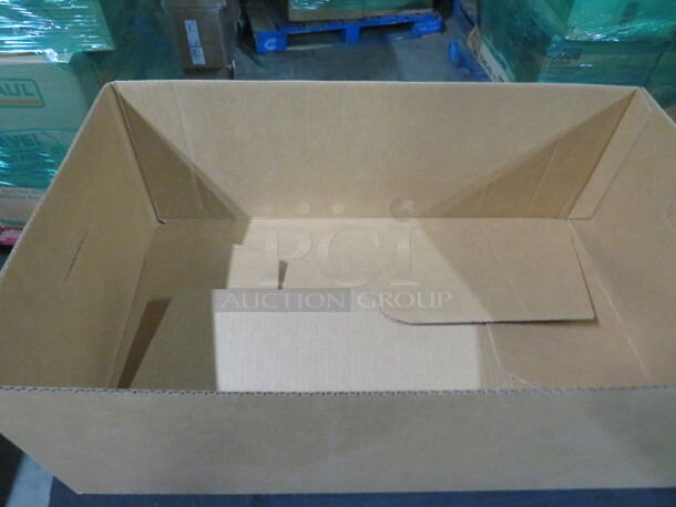 One Lot Of 20 NEW 1/2 Size Catering Tray Box.