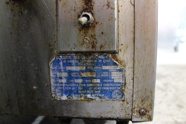 Esquire Stainless Steel Commercial Natural Gas Powered Rotisserie Oven.  - Image 4 of 7