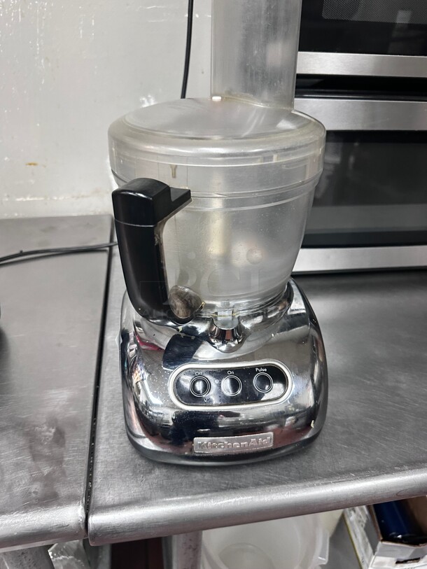 Working! KitchenAid KFP750CR0 9-Cup Food Processor with 4-Cup Mini Bowl Chrome NSF 115 Volt Tested and Working! - Image 2 of 9
