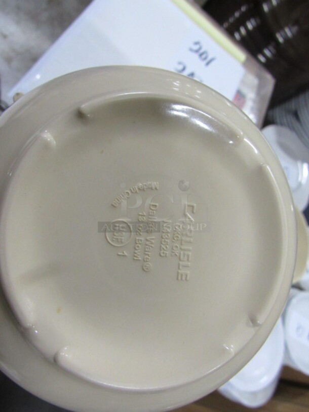 5.5X2 Carlisle Melamine Bowl. 15XBID - Image 3 of 3