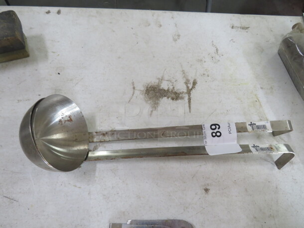 Update 8oz Stainless Steel Ladle. #L-80. 2XBID - Image 1 of 1