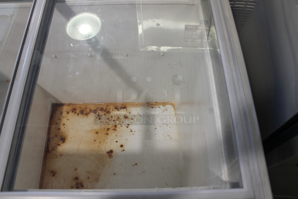 Metal Commercial Ice Cream Cart on 2 Wheels. Tested and Powers On But Does Not Get Cold - Image 4 of 4