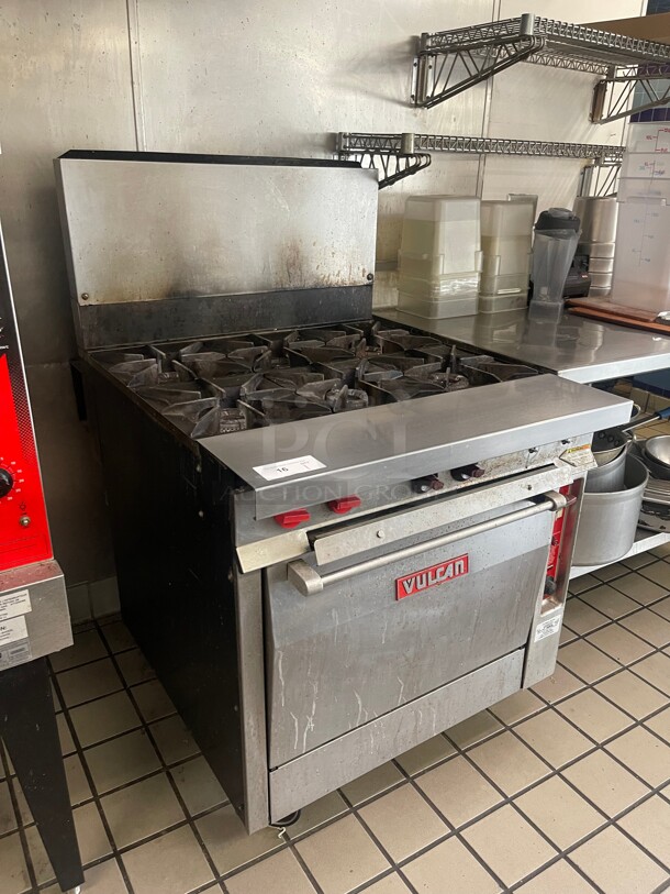 Working! Vulcan Commercial Heavy Duty 6 Burner 36 inch Range with Standard Oven - 198,000 BTU Natural Gas With One Shelf NSF Tested and Working! - Image 2 of 9