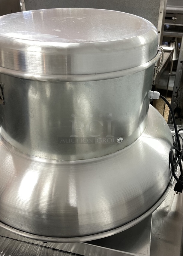 Brand New Vevor Commercial Exhaust Fan for vent hood system 115 volt Tested and Working - Image 6 of 6