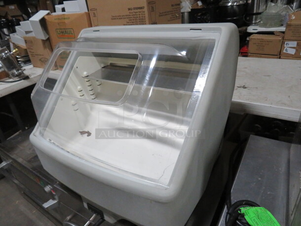 One Lowe Refrigerated Gelato Display Case. Model# STARLET. 115 Volt. 24X22X22 - Image 2 of 2