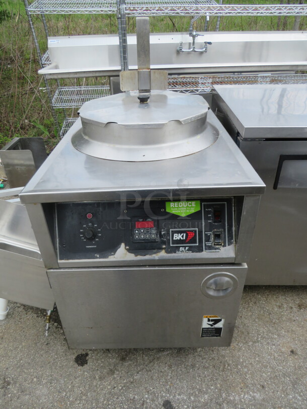 One BKI BLF Auto Lift Fryer On Casters. Model# BLF-F. 208 Volt. 3 Phase.  WORKING WHEN REMOVED 24X39X48