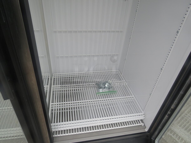 One True 2 Door Glass Display Freezer With 8 Racks. 115/208-230 Volt. 1 Phase. Model# GDM-49F-LD. 54X30X79 - Image 3 of 3