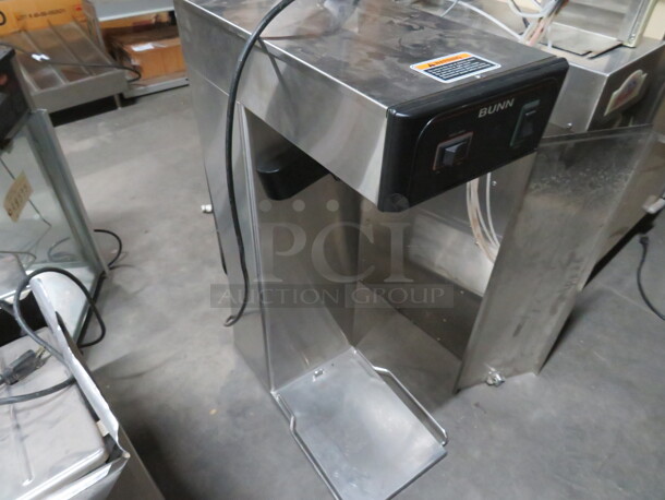 One Bunn Tea Brewer, #TB3Q. 120Volt. 11X24X35 - Image 2 of 2