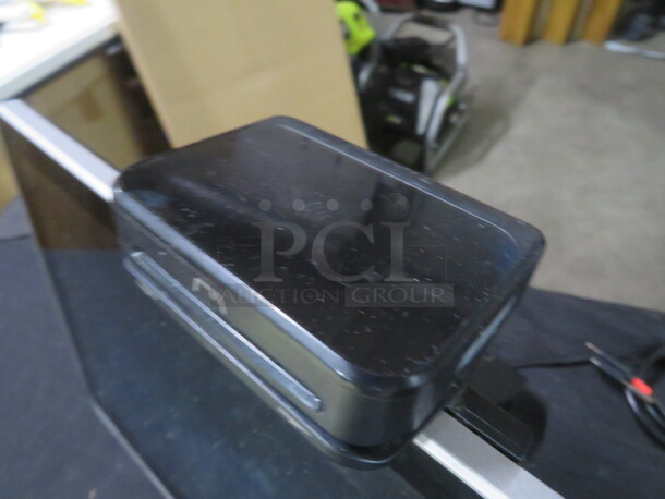 One Toast All In One POS System With Credit Card Reader On A Stand.  - Image 2 of 3