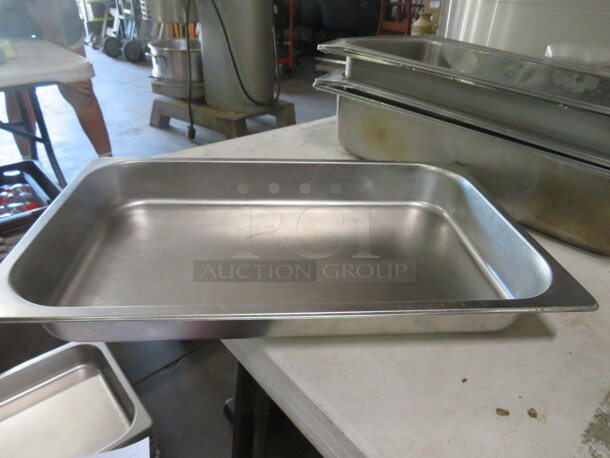 Full Size 2.5 Inch Deep  Hotel Pan. 2XBID - Image 1 of 1