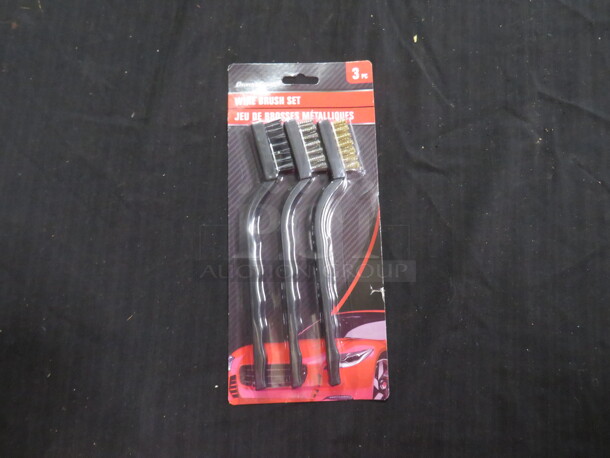 One NEW  Pack Of Wire Brushes.