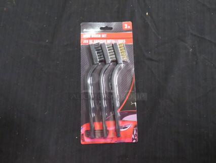 One NEW  Pack Of Wire Brushes.