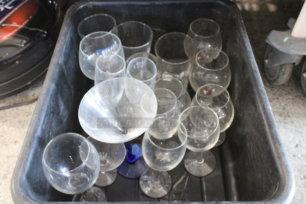 ALL ONE MONEY! Lot of Various Glasses Including Wine Glasses in Bus Bin!